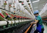 Các nhà sản xuất hàng may mặc toàn cầu lên tiếng yêu cầu các điều khoản tốt hơn từ các nhà bán lẻ