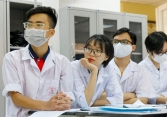 Nhiều trường đại học ở TP.HCM tăng học phí lên gấp đôi 