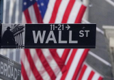 Phố Wall trái chiều, S&P 500 lập đỉnh lịch sử