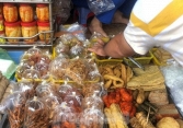 Thực phẩm chay trôi nổi bị cảnh báo mất an toàn