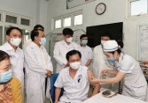 Việt Nam nhận thêm 1,7 triệu liều vaccine COVID-19 vào ngày 16/5