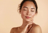 6 mẹo làm đẹp cho vùng da cổ thêm quyến rũ