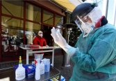 Úc tìm ra cách tiêu diệt 99,9% virus SARS-CoV-2 trong phổi người bệnh