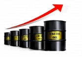 Giá dầu tiếp đà tăng của cuối tuần trước
