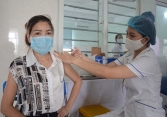 Cấp tốc tiêm vaccine COVID-19 cho công nhân tại Bắc Giang, Bắc Ninh