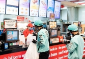 Ấm lòng các nơi 'phản ứng nhanh'' có ngay ưu tiên cho shipper 