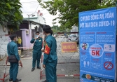 TP.HCM phong tỏa một phần chung cư Phú Thọ và Phú Hoàng Anh do liên quan ca mắc COVID-19