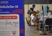 Việt Nam và các nước châu Á chạy đua phát triển vaccine COVID-19