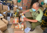 Thu giữ 1.663 tuýp kem đánh răng dược liệu giả