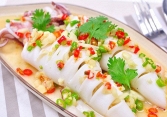 Món ngon mỗi ngày: 2 cách hấp mực hấp đơn giản dễ làm