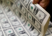 Giá USD trượt từ mức đỉnh của 3 tháng