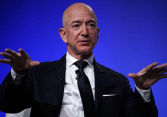 Trước khi bay vào không gian, tỷ phú Jeff Bezos tài trợ 200 triệu USD cho giáo dục vũ trụ