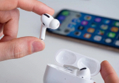 Hải quan Mỹ thu giữ số lượng kỷ lục AirPods giả