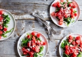 Món ngon mỗi ngày: Salad dưa hấu và rau Arugula