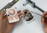 'Mổ bụng' MagSafe Battery Pack: Có gì thú vị bên trong pin dự phòng mới của Apple?