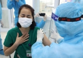 Dấu hiệu nhận biết dị ứng, phản vệ sau tiêm vaccine COVID-19