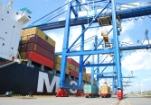 Bộ Công thương đề xuất giảm phí lưu container, lưu kho, lưu bãi cho doanh nghiệp