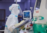 Thêm 4.642 bệnh nhân COVID-19 sáng 12/8, riêng TP.HCM có 2.318 ca