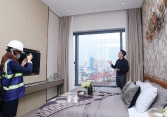 Nhà đầu tư địa ốc chờ cơ hội xuống tiền
