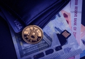 Giá Bitcoin giảm về mức 53.200 USD
