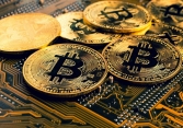 Bitcoin ‘bốc hơi’ 13 tỷ USD, thị trường lao dốc