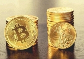 Bitcoin giảm nhẹ, thị trường rực đỏ
