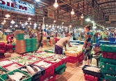TPHCM tính mở lại điểm trung chuyển hàng hóa tại chợ Bình Điền từ 7/9