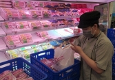 Dịch COVID-19 khiến giá thủy hải sản giảm mạnh