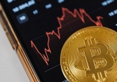 Bitcoin quay đầu giảm sâu, thị trường lao dốc