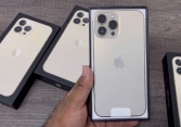 Mở hộp iPhone 13 Pro Max đầu tiên trên thế giới