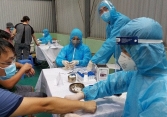 Thêm 9.472 người nhiễm COVID-19 trong ngày 23/9, giảm 2.060 ca so với hôm qua