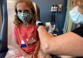 Chuyên gia y tế Mỹ: Trẻ em từ 5 đến 11 tuổi cần phải tiêm vaccine