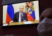 Ông Putin ra lệnh ngừng làm việc 1 tuần do số ca tử vong vì COVID-19 tăng kỷ lục