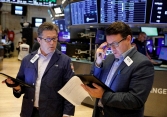 Chứng khoán Mỹ biến động trái chiều, S&P 500 tăng lần thứ 7 liên tiếp