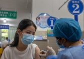 Chuyên gia đề nghị chưa nên tiêm vaccine COVID-19 cho trẻ dưới 12 tuổi