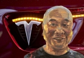 Người đàn ông kiếm 7 tỷ USD nhờ đầu tư cổ phiếu Tesla là ai?