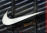 Không chuyển hướng sang các nước như đồn đoán, Nike cam kết tiếp tục đầu tư vào Việt Nam