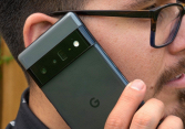 Google Pixel 6 gặp lỗi tự gọi ngẫu nhiên trong danh bạ?