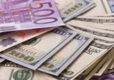 Giá USD lao dốc phiên cuối tuần