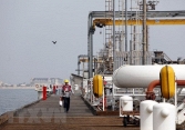 OPEC+ nhất trí tiếp tục kế hoạch tăng sản lượng khai thác dầu mỏ