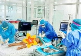 Số trẻ em mắc COVID-19 tại TP.HCM có xu hướng giảm