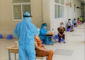 Thêm 15.707 ca COVID-19 trong ngày 22/1, gần 11.000 ca cộng đồng