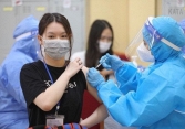 Việt Nam vượt mốc 100.000 ca mắc COVDI-19 trong ngày, riêng Hà Nội hơn 15.000 ca