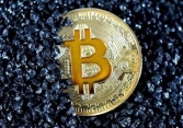 Nga bán khí đốt bằng tiền điện tử, Bitcoin vượt mốc 44.000 USD
