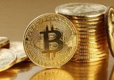 Giá Bitcoin hôm nay 15/4: Mất mốc 40.000 USD