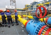 Giá xăng dầu hôm nay 19/5: Đi ngang