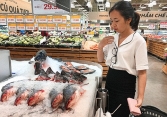 Giá cá hồi nhập khẩu tăng lên mức cao kỷ lục