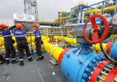 Giá xăng dầu hôm nay 24/5: Tiếp tục tăng 