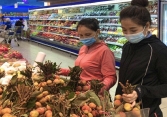 Nhiều loại trái cây giá cao 'hạ nhiệt'