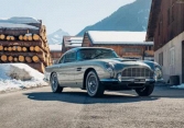 Aston Martin DB5 ‘James Bond’ được bán đấu giá gần 2 triệu USD